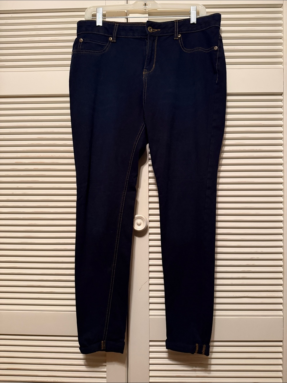 FADED GLORY Cuffed Jeans in Dark Blue - Stretch Cotton Blend